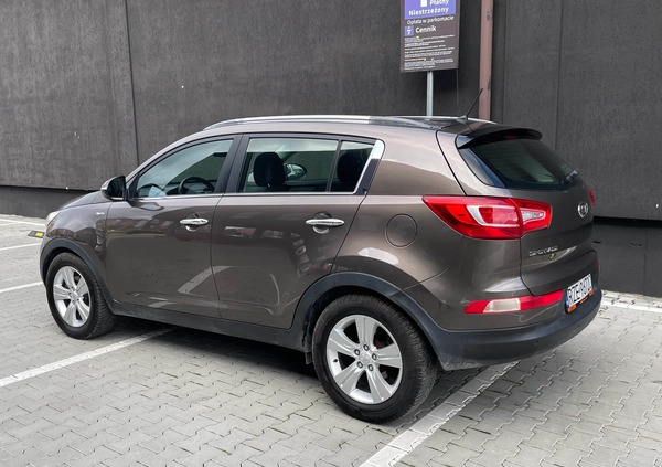 Kia Sportage cena 43900 przebieg: 219110, rok produkcji 2012 z Rzeszów małe 596